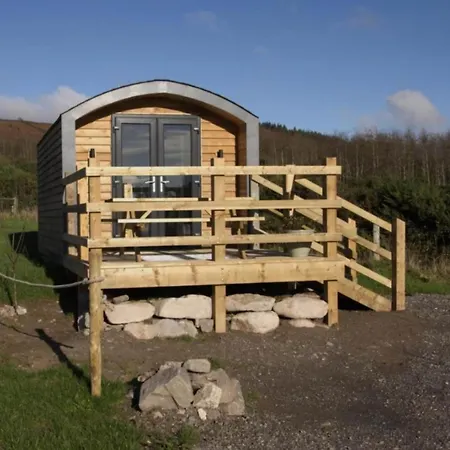 Сasa de vacaciones The Getaway - The Peregrine - Luxury Pet Friendly Glamping - Adults Only *